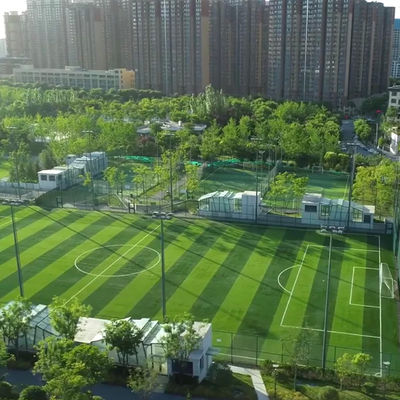 Bóng đá vườn ươm ngoài trời Cỏ nhân tạo 50mm PE Field Green